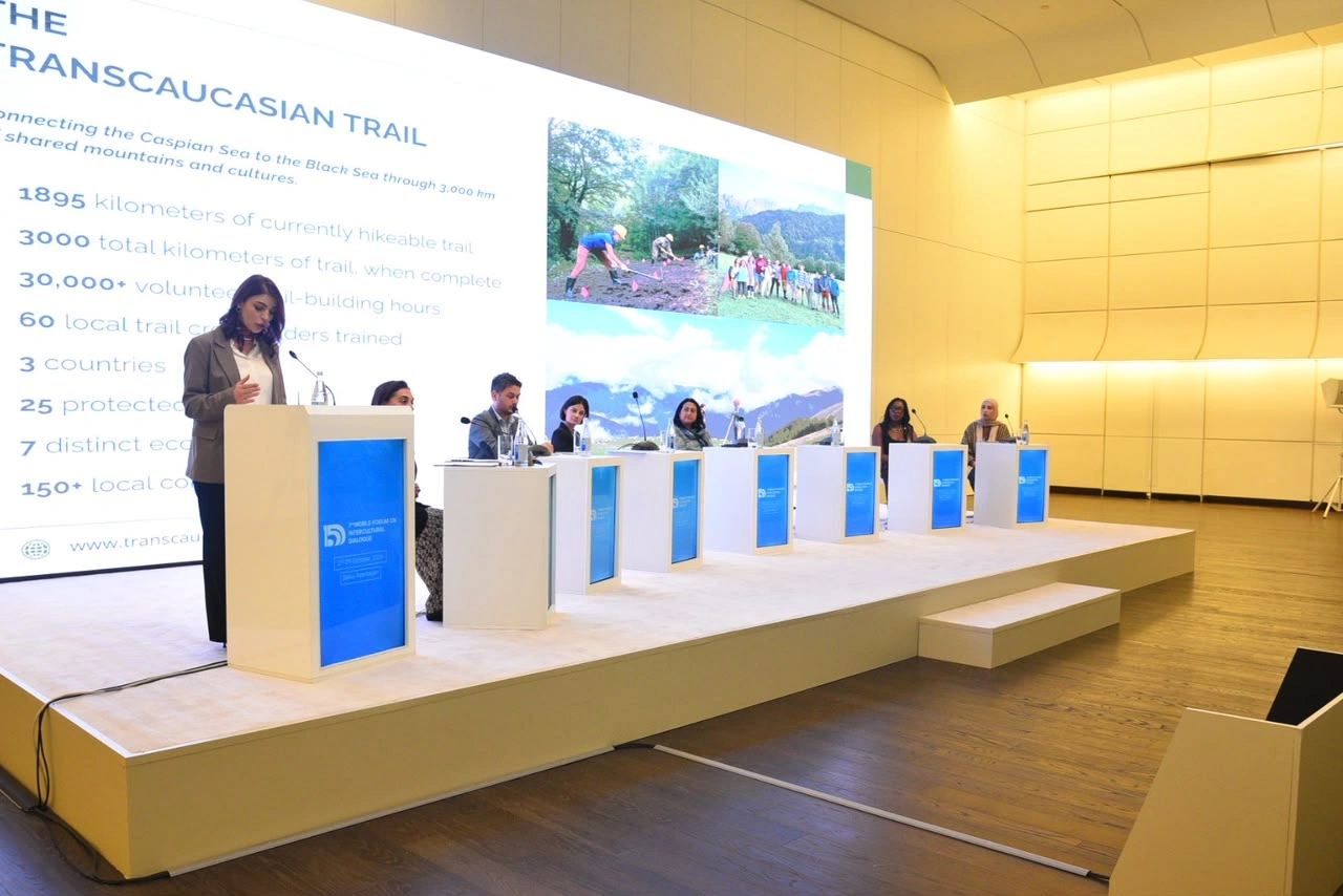 Baku hosts tourism panel on inclusivity and peacebuilding (PHOTO)