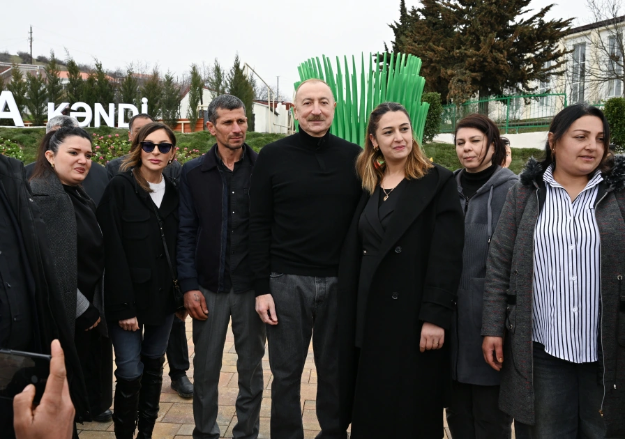 President Ilham Aliyev, First Lady Mehriban Aliyeva inspect restoration of individual houses and infrastructure in Khanoba village of Khojavend (PHOTO)