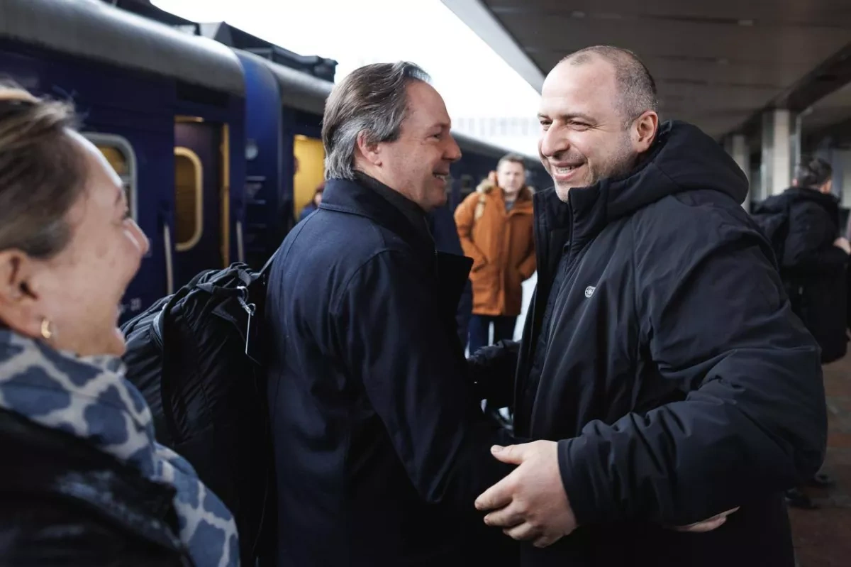 EU national security advisors arrive in Kyiv for high-level meetings photo