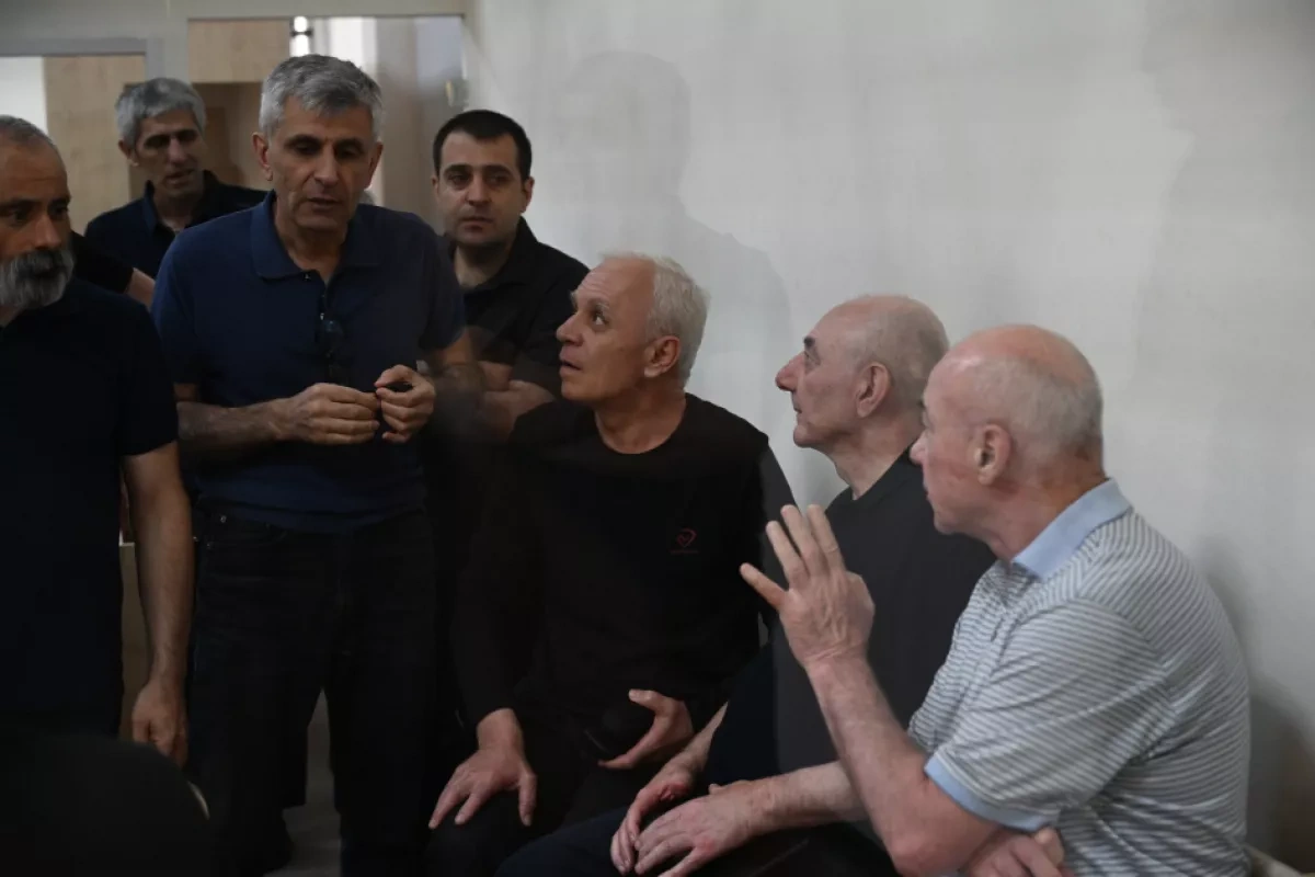 Baku court proceeds with appeals of convicted Armenian nationals PHOTO
