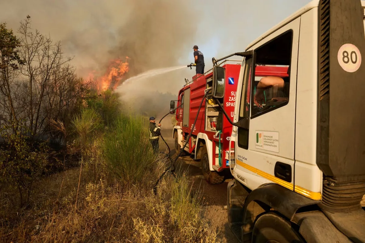Montenegro battles wildfires as all firefighting aircraft deployed