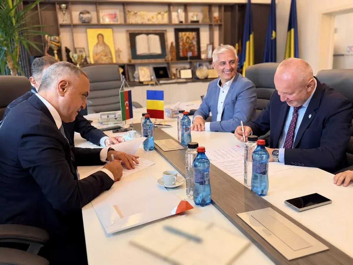 Romanian Baia Mare, Azerbaijan's Khankandi lay groundwork for sister-city partnership PHOTO