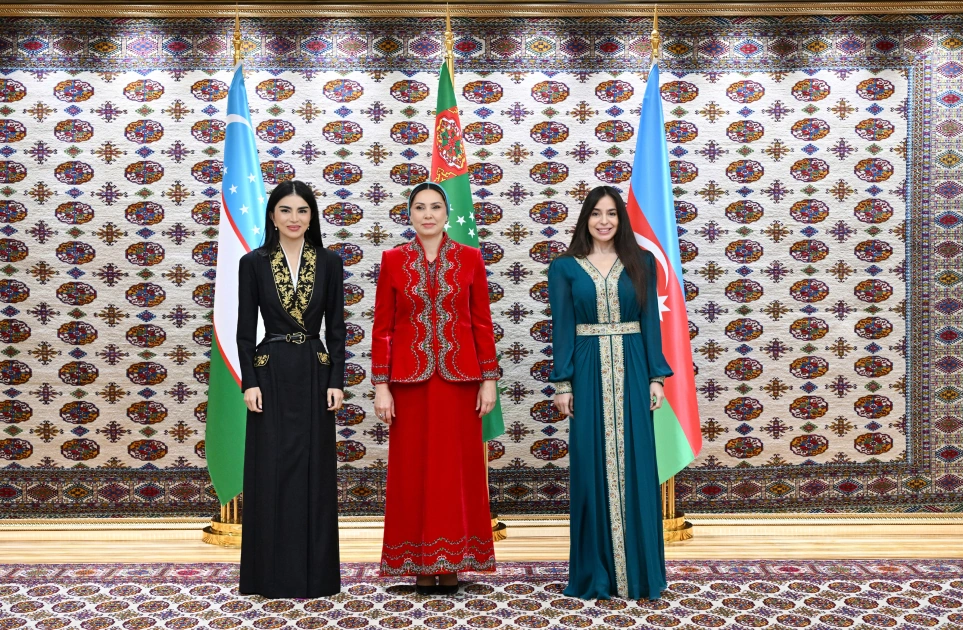 Leyla Aliyeva, Oguljahan Atabayeva and Saida Mirziyoyeva hold trilateral meeting in Ashgabat (PHOTO)