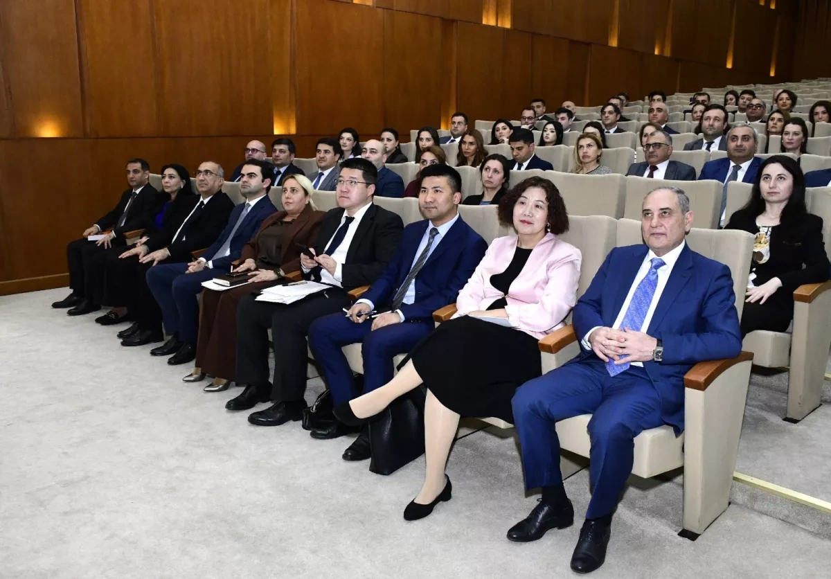 Chinese language interest rising in Azerbaijan, ambassador says PHOTO