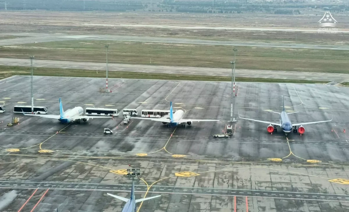 Baku acts as safe haven for diverted flights as Middle East crisis escalates photo