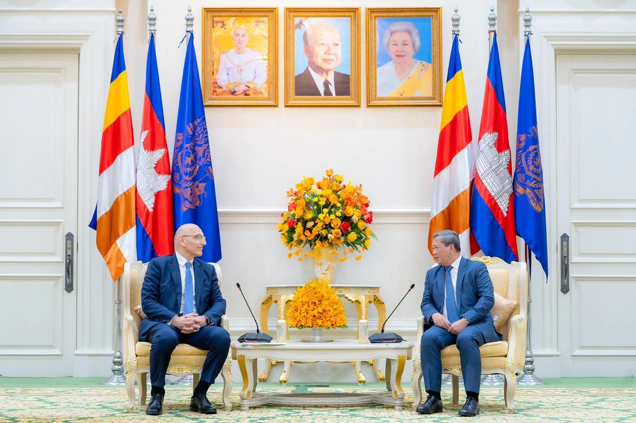 Azerbaijan's Presidential Envoy for Special Assignments holds series of meetings in Cambodia (PHOTO)
