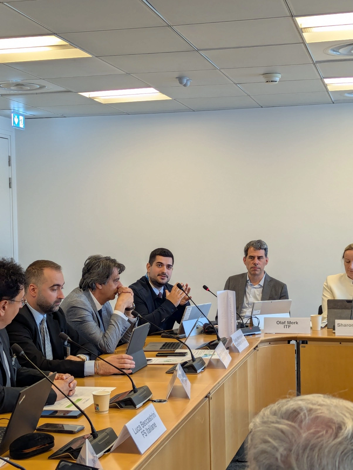 Azerbaijan shares transport and aviation experience at International Transport Forum seminars in Paris (PHOTO)