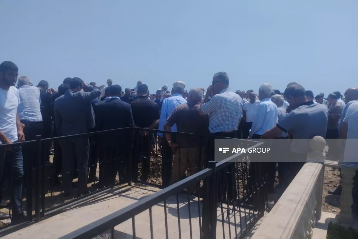 Azerbaijani seamen killed in Sea of Azov drone attack laid to rest PHOTO