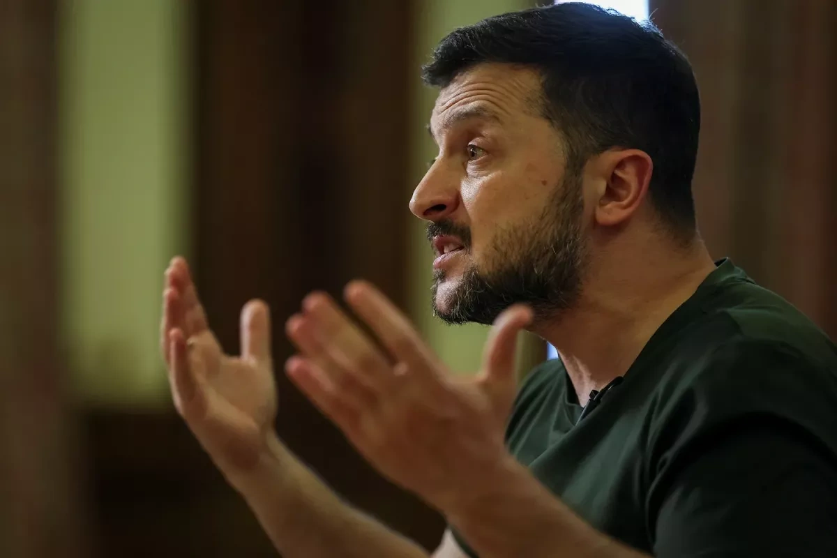 Zelenskyy calls for “total sanctions” on Russia, including nuclear sector