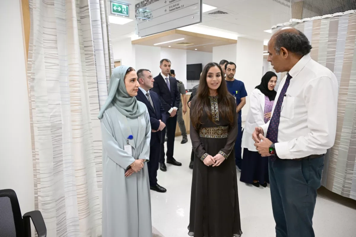 Heydar Aliyev Foundation vice-president visits Sultan Qaboos Cancer Care facility in Oman PHOTO