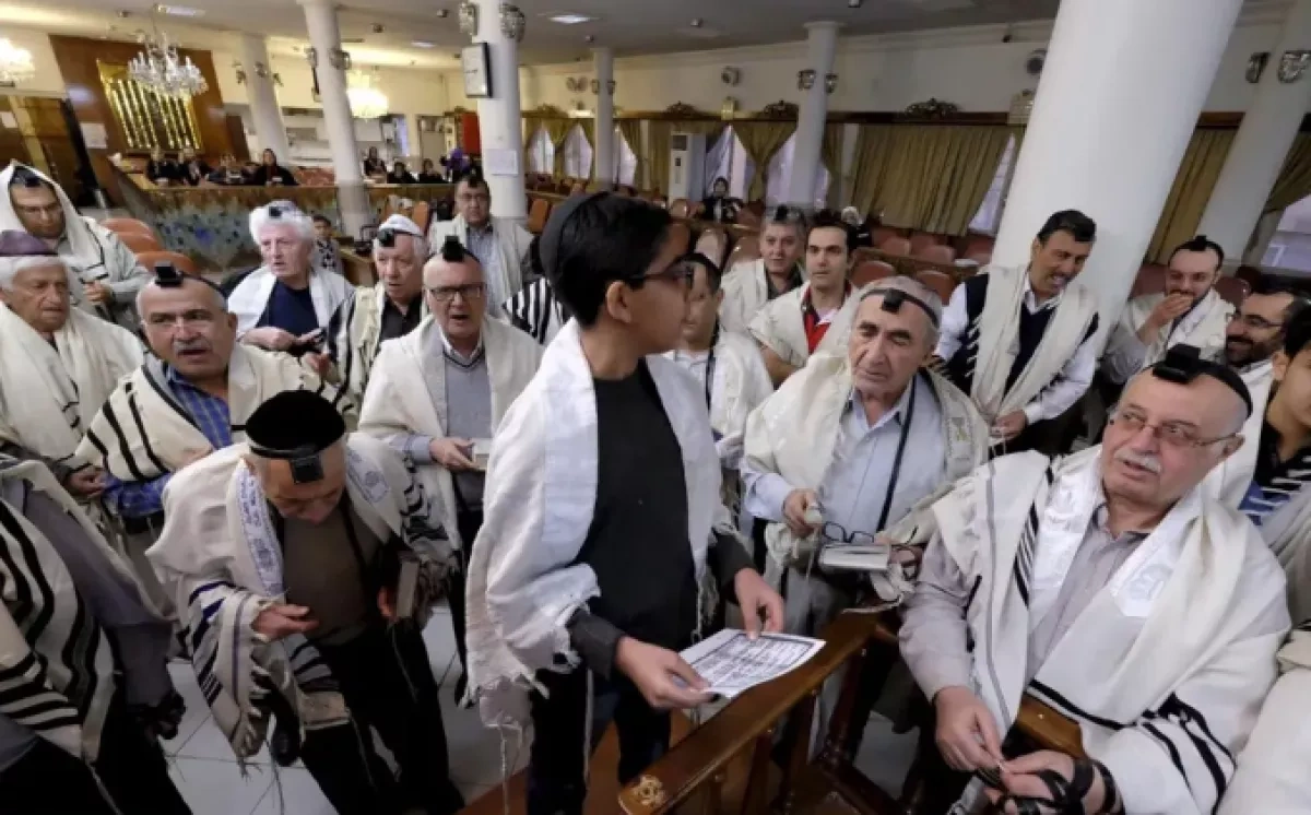 Iran detains Jewish community members over protest suspicions