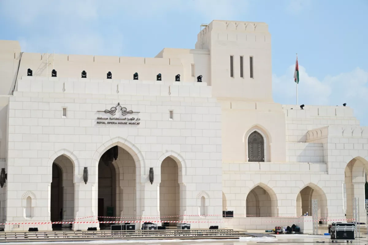 Heydar Aliyev Foundation VP tours Muscat’s iconic opera venue PHOTO