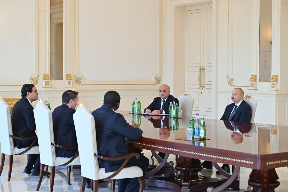 President Ilham Aliyev received the CEO of Brookfield Asset Management (PHOTO)