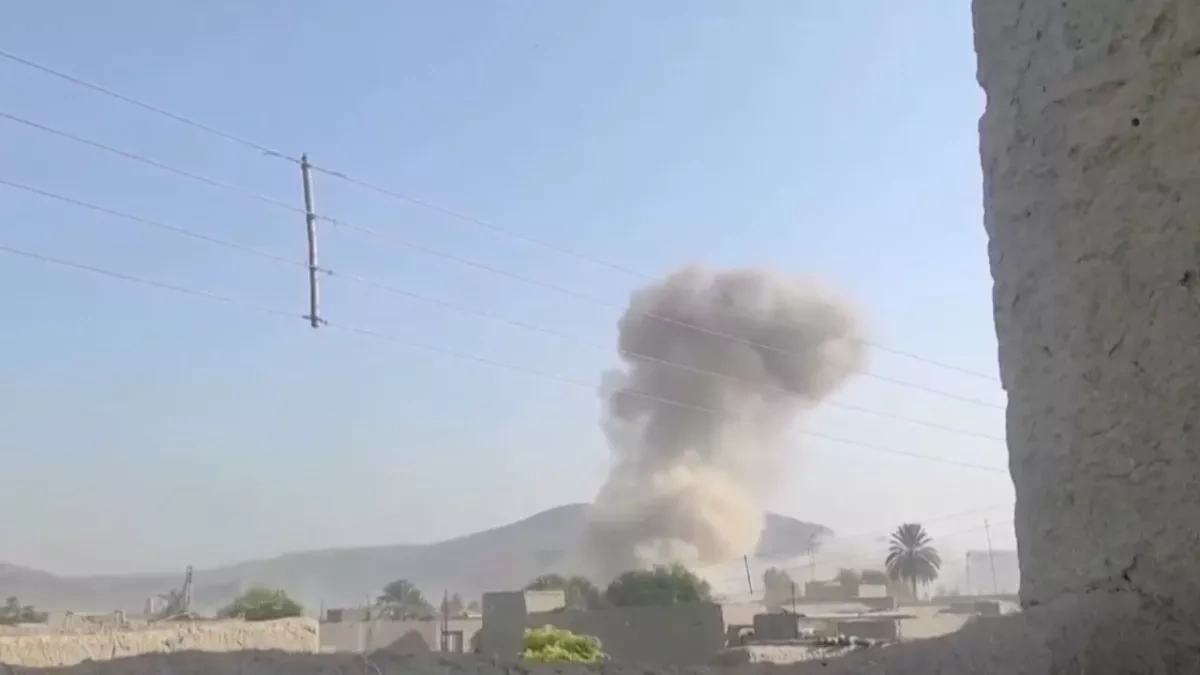 Media: Afghanistan strikes Pakistani military bases