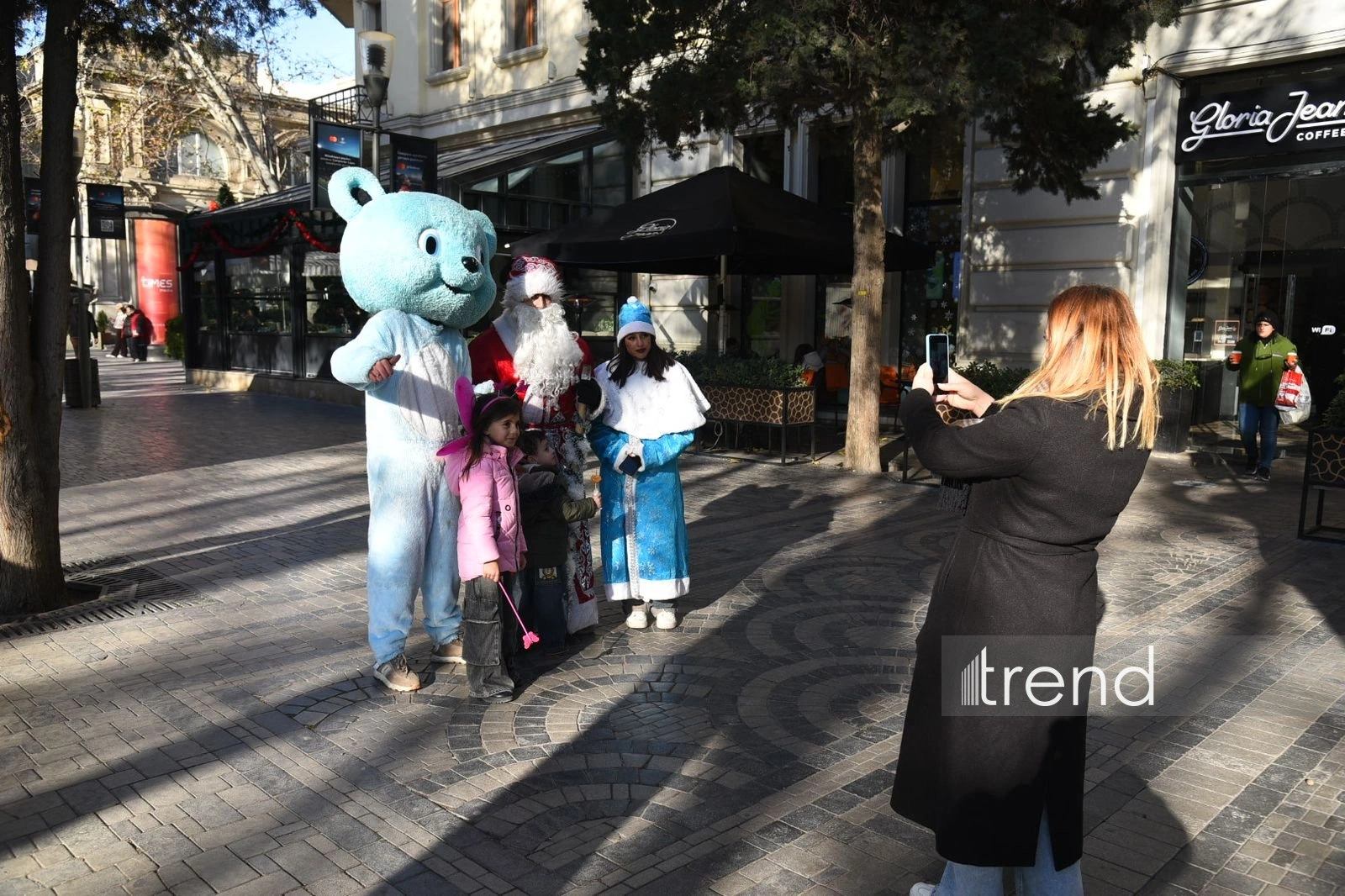 Azerbaijan's Baku on New Year's Eve (PHOTO REPORT)