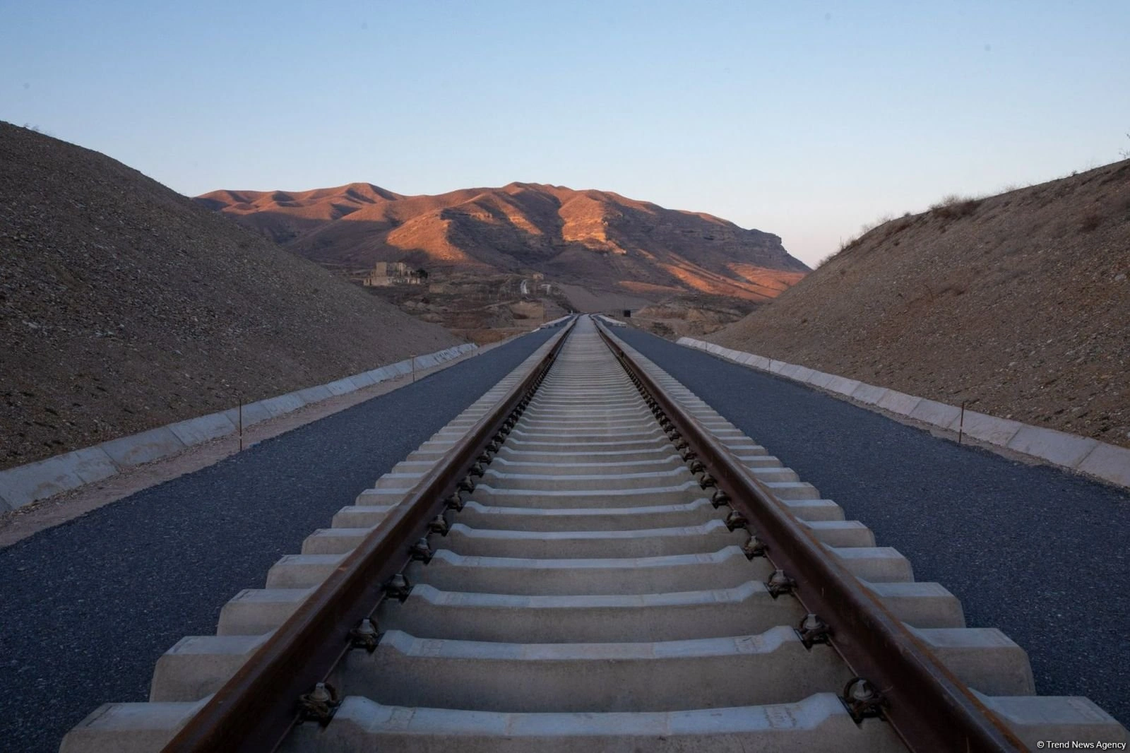 ADB announces $2M consultancy tender for Azerbaijan's Bilajari-Yalama railway
