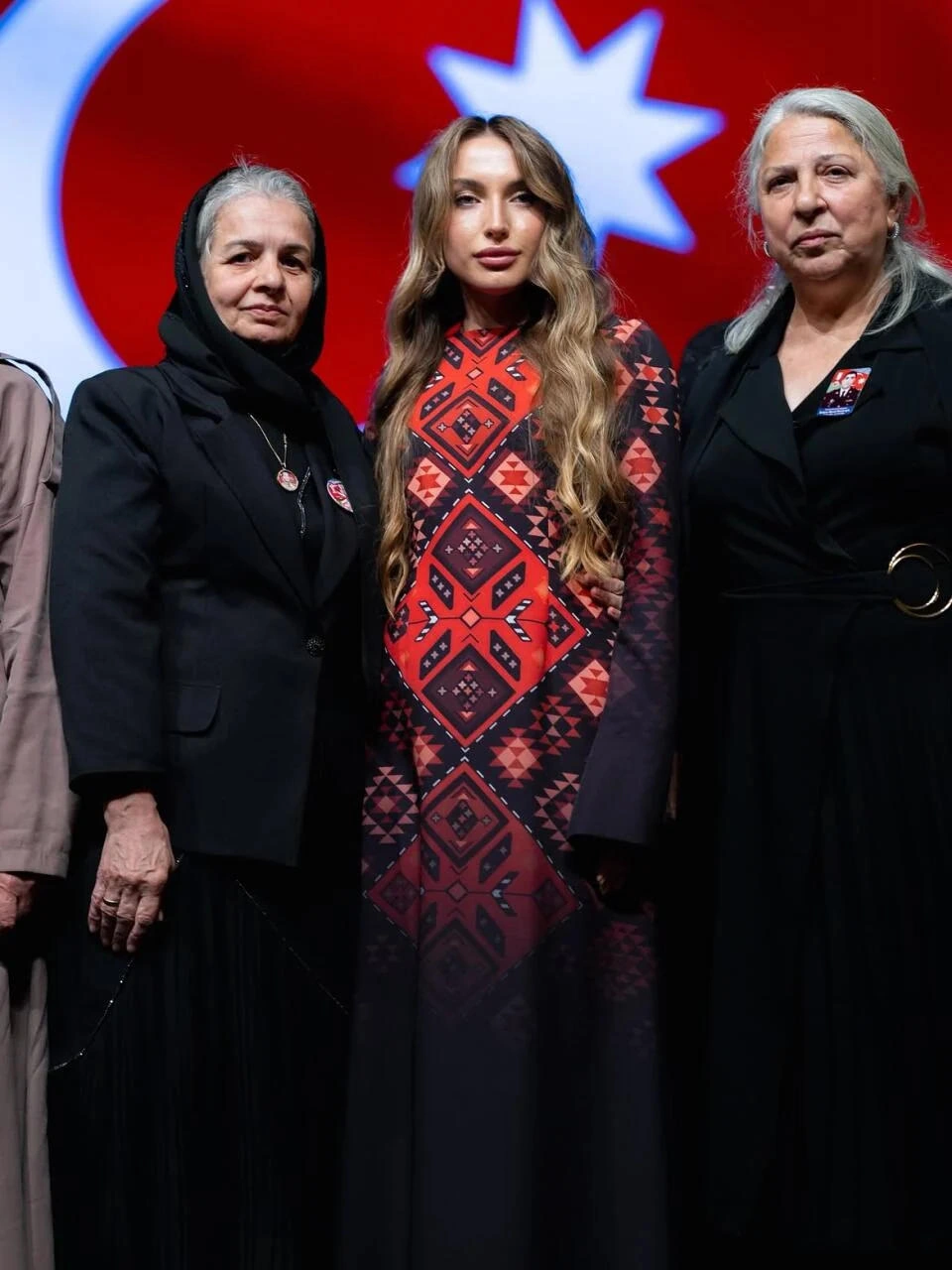 Alena Alieva shares footage from premiere of "44" film (PHOTO)