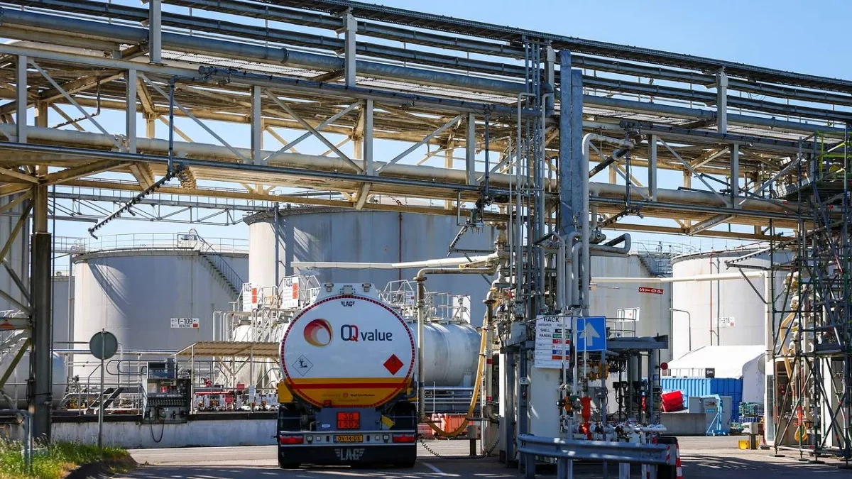 Media: Europe’s diesel, jet fuel imports slump to decade low amid Hormuz disruptions