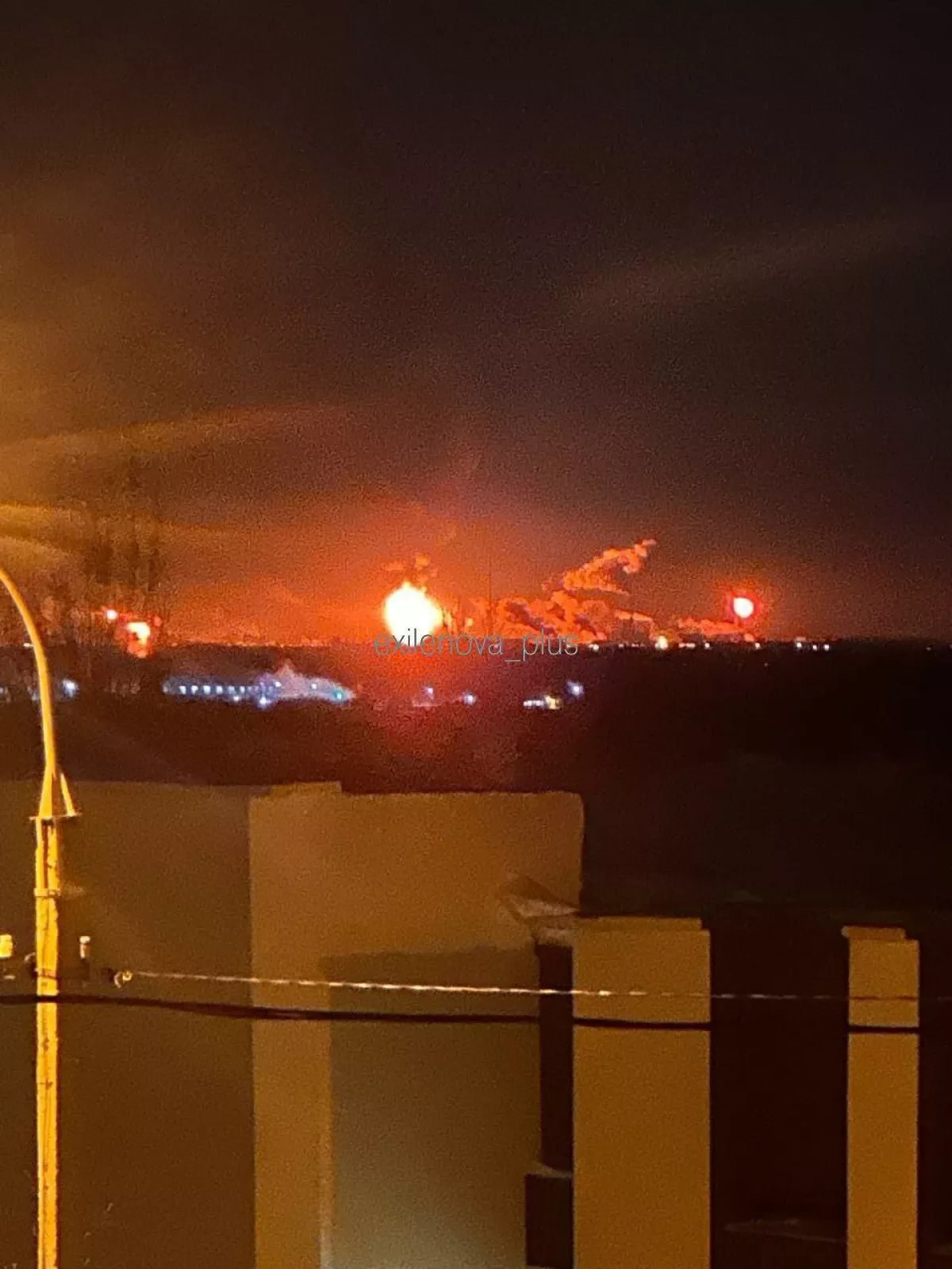 Reports point to drone attack on Lukoil refinery in Russia's Volgograd photo / video