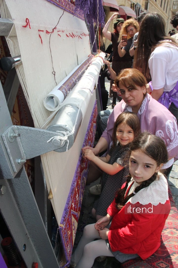 International Carpet Festival held in Baku (PHOTO)