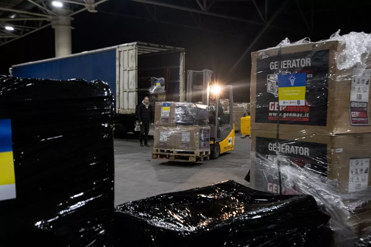 Switzerland sends 30 generators to Ukraine ahead of winter