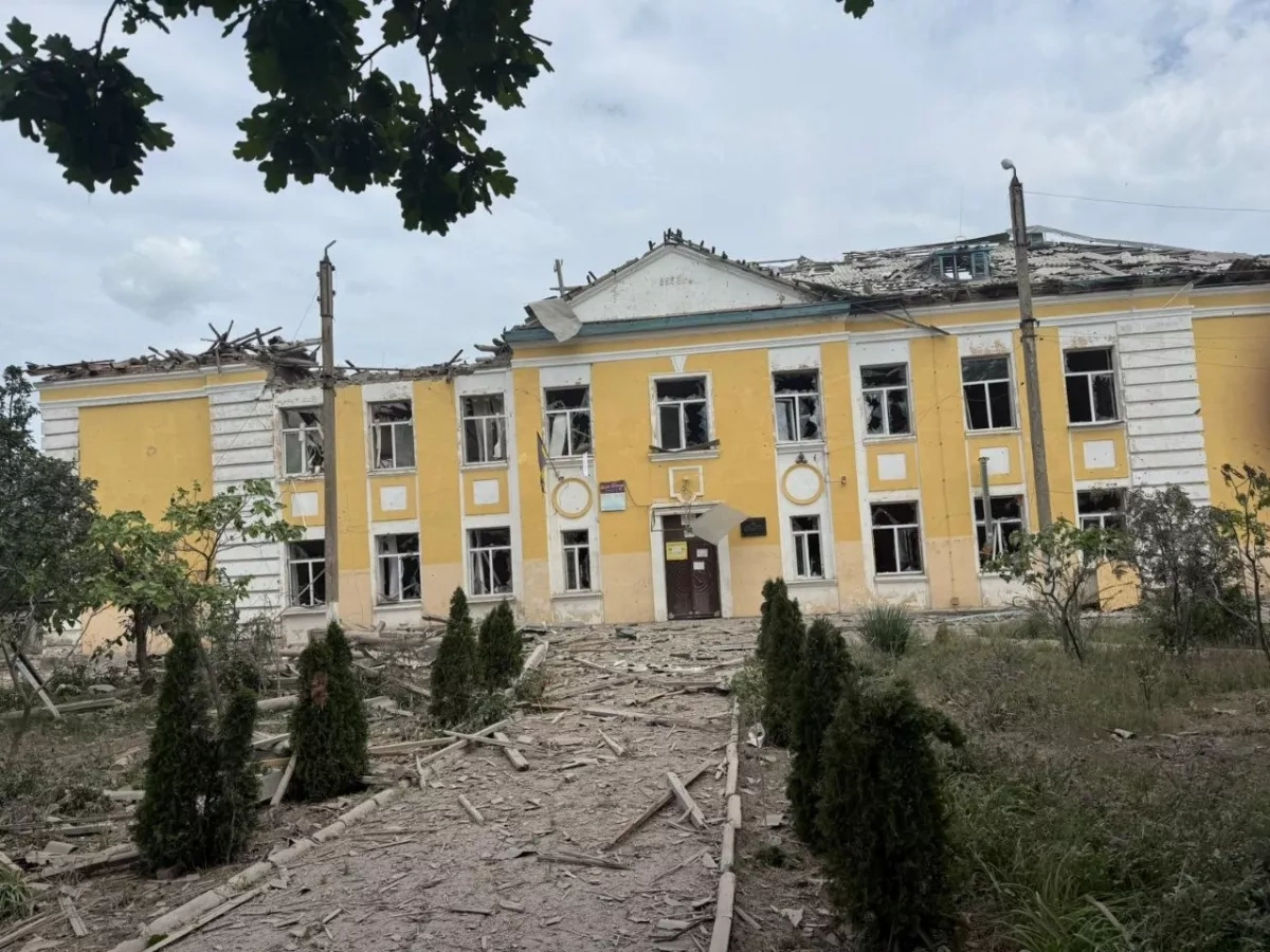 Five killed in wave of attacks across Donetsk region PHOTO