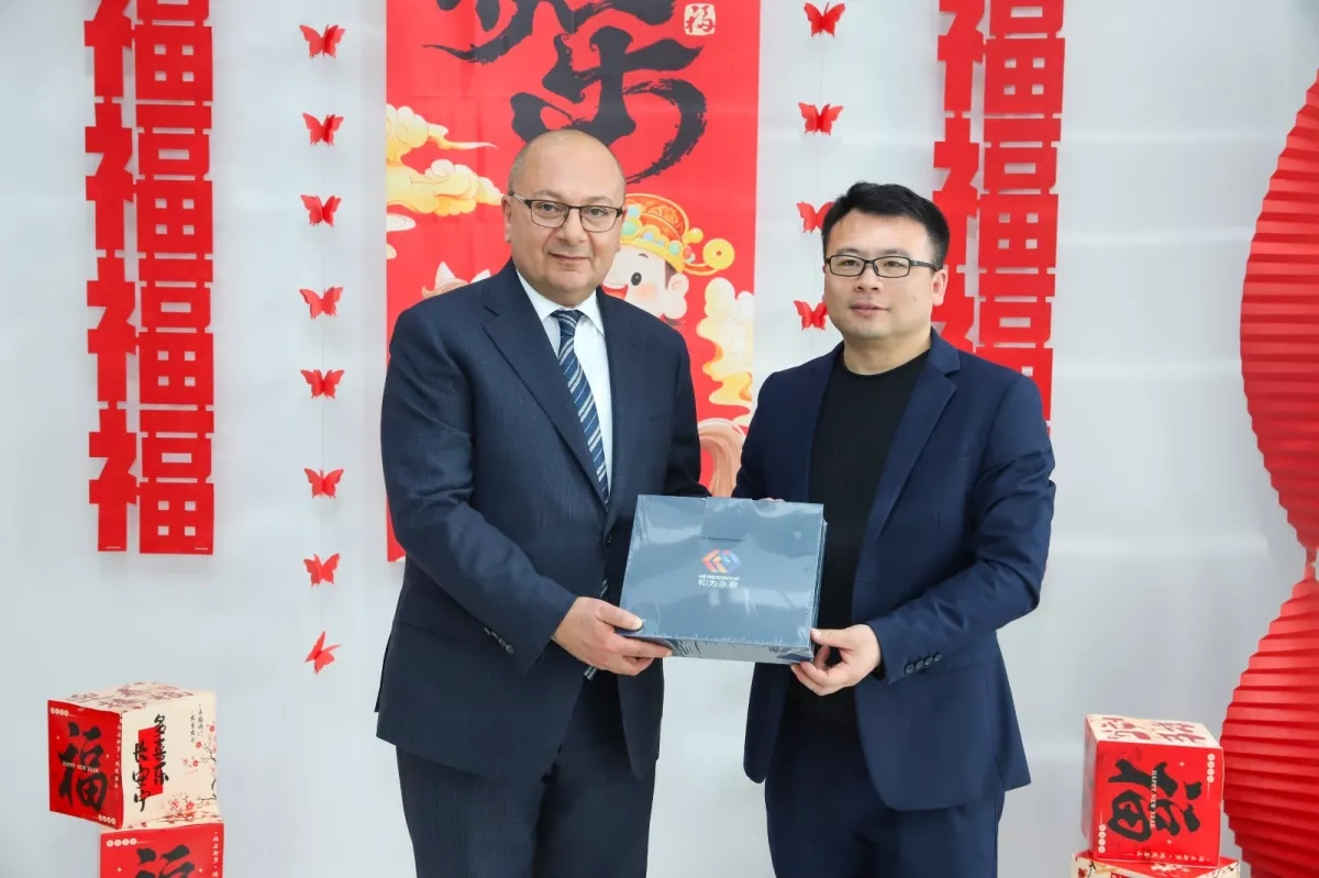 ANAMA delegation reviews Nuctech’s security technologies in China PHOTO