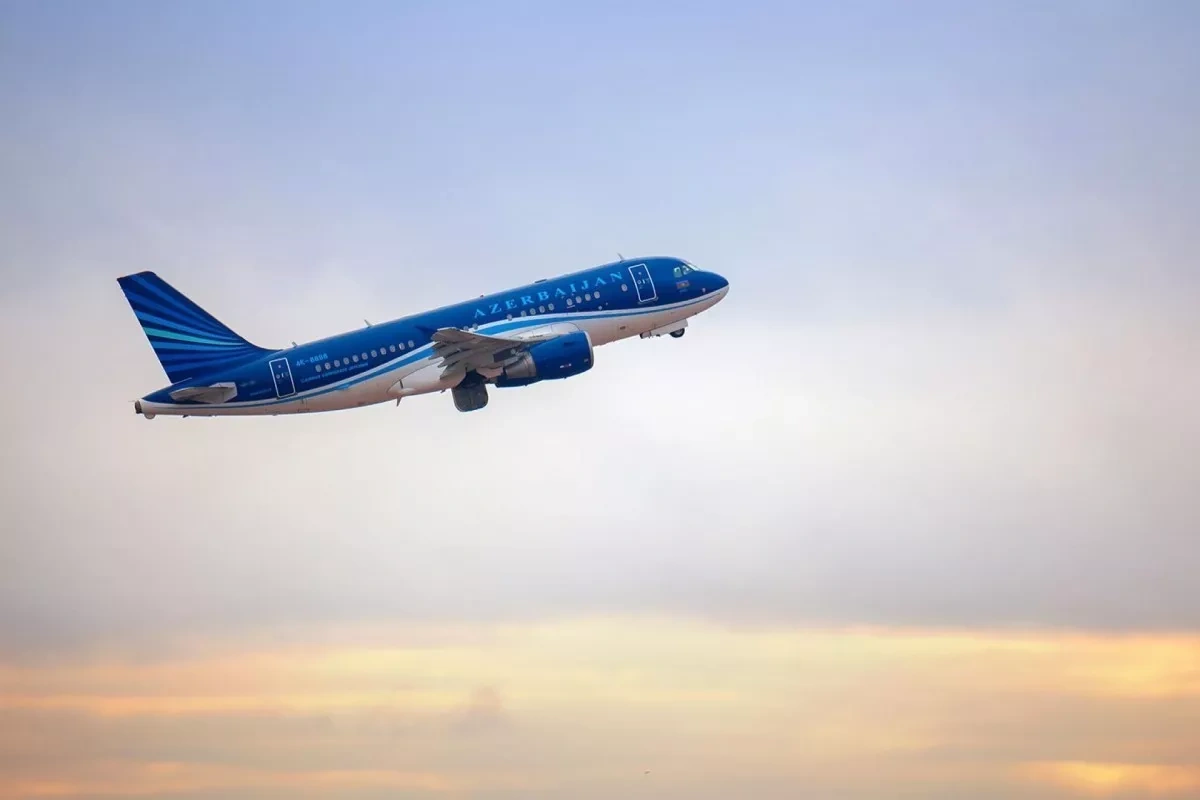 Azerbaijani airlines evacuate citizens from Saudi Arabia
