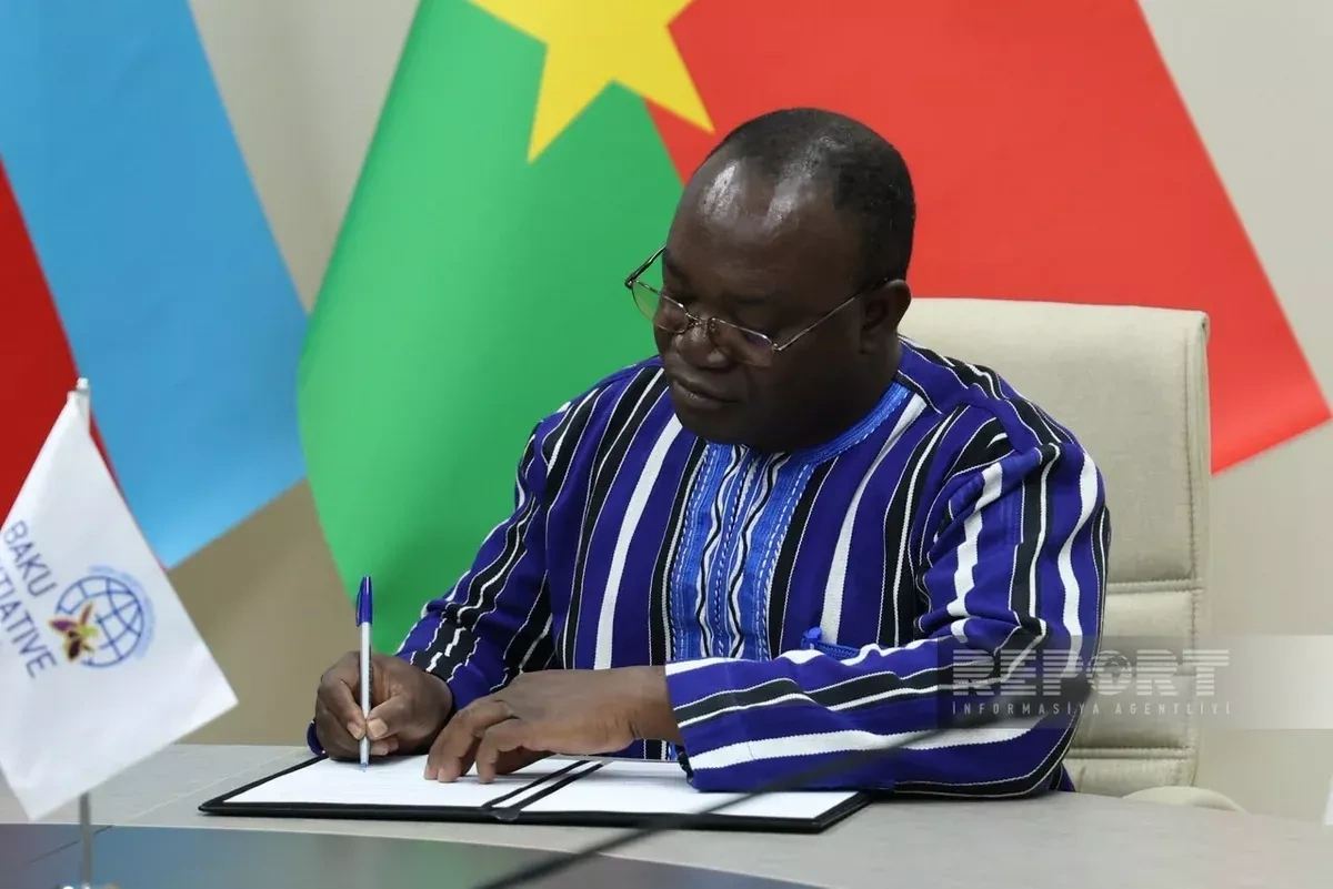 BIG, Burkina Faso's Foreign Ministry Institute ink memorandum PHOTO