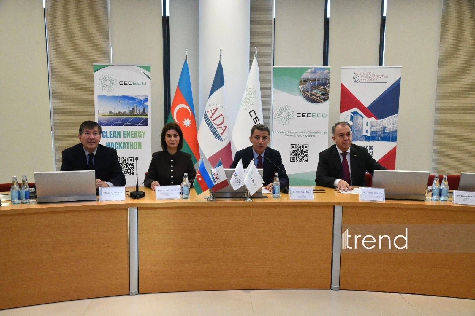 Azerbaijan's Baku hosts event on International Clean Energy Day (PHOTO)