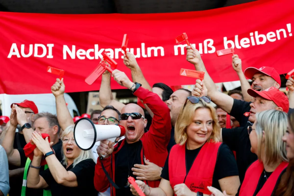 Thousands of Audi workers protest possible Neckarsulm plant closure
