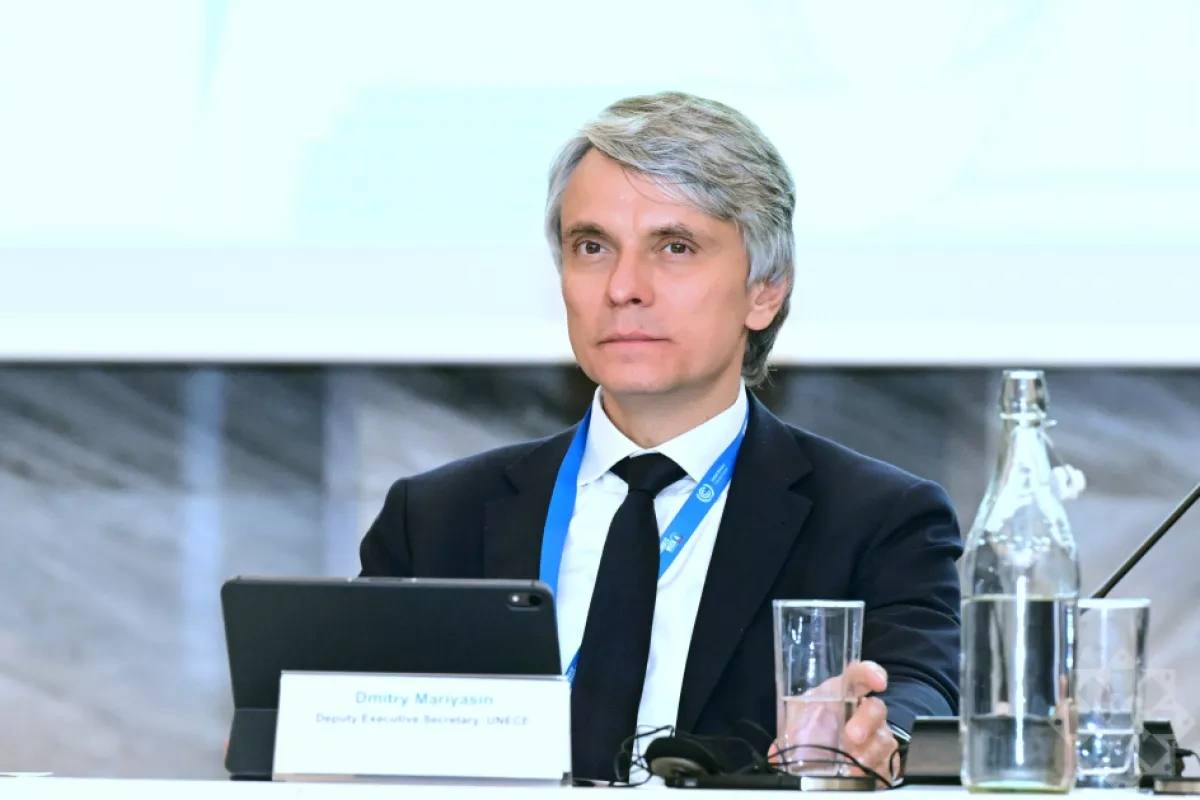 Baku Climate Week calls for bigger business role in green transition PHOTO