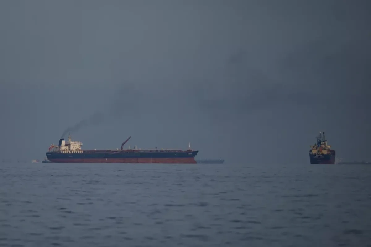 Ships in Persian Gulf signal "China owner" to avoid attacks