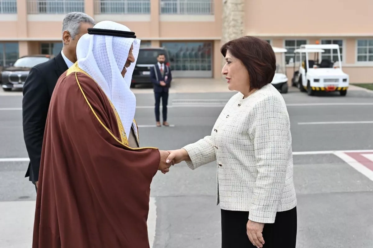 Azerbaijan's Speaker arrives in Bahrain for APA Plenary Session PHOTO