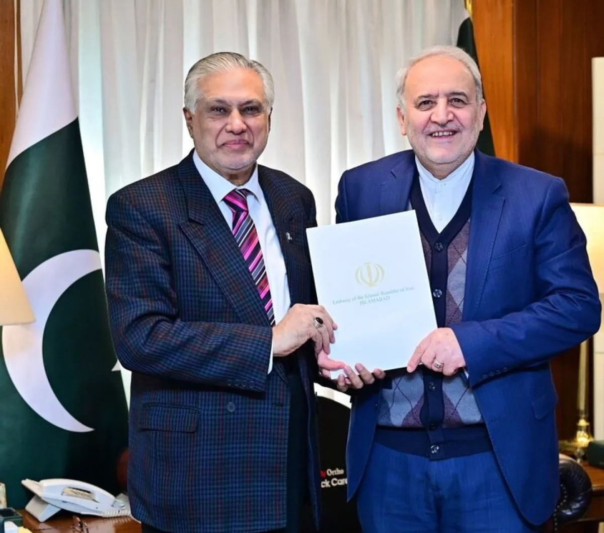 Iran strengthens diplomatic ties with Pakistan
