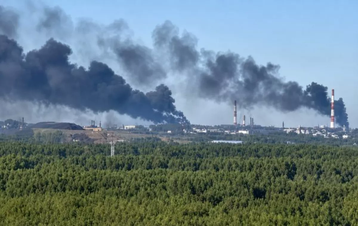 Zelenskyy confirms deep strike on Russia's Yaroslavl refinery VIDEO