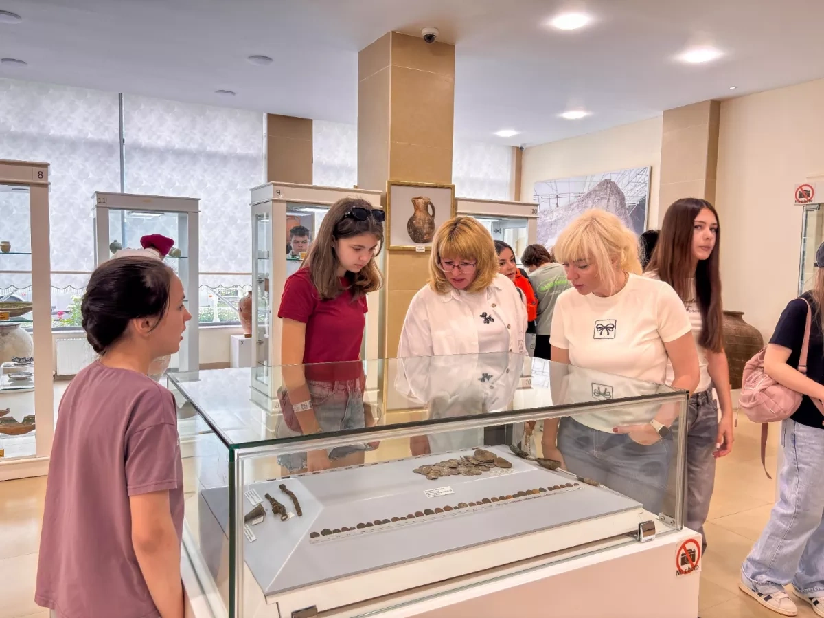 Rehabilitating Ukrainian children tour Azerbaijan's Gabala, Sheki regions PHOTO