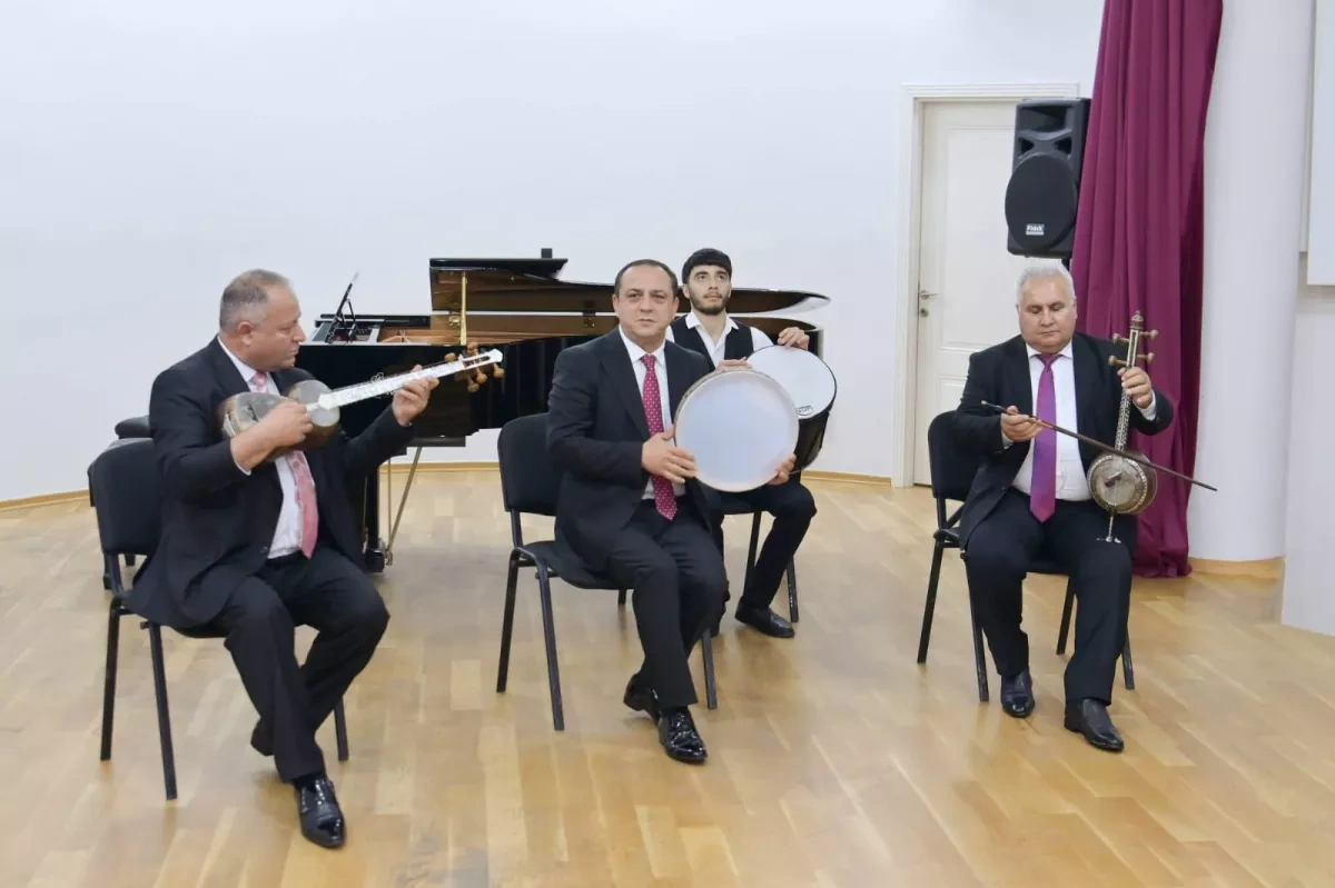 Azerbaijani ministers visit Karabakh University Clinic PHOTO