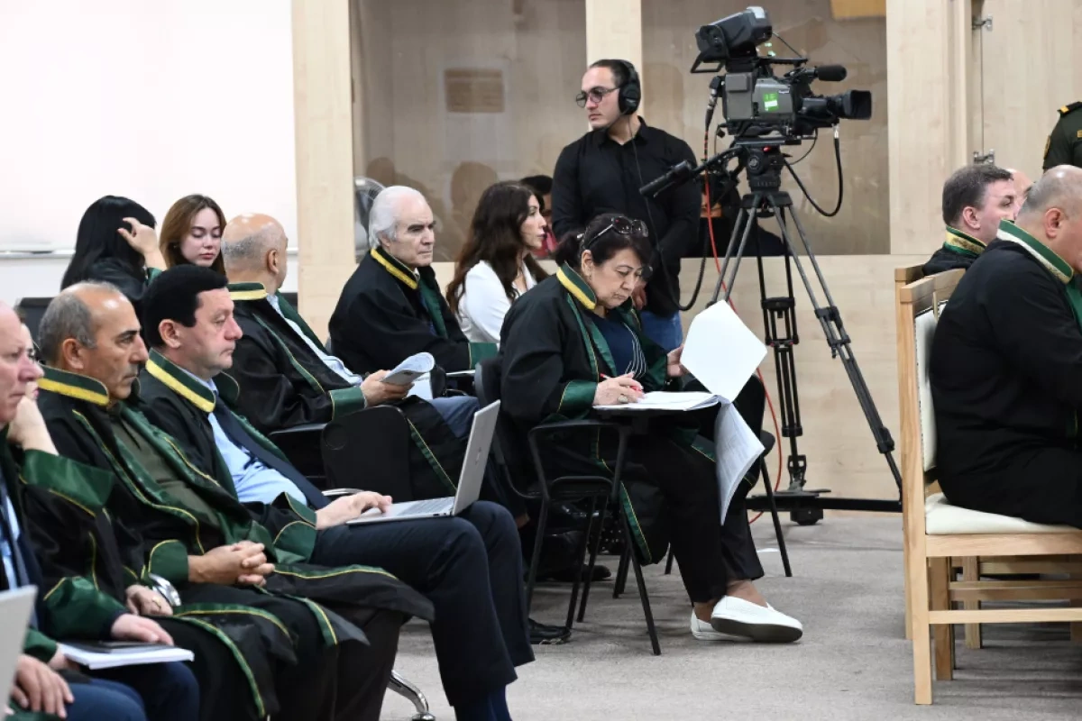 Baku court proceeds with appeals of convicted Armenian nationals PHOTO
