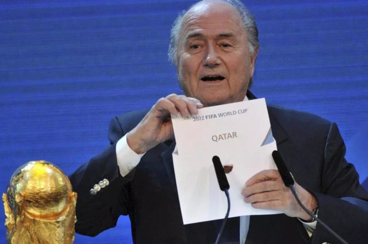 Infantino under fire as Blatter calls for woman to lead FIFA