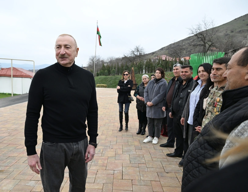 President Ilham Aliyev, First Lady Mehriban Aliyeva inspect restoration of individual houses and infrastructure in Khanoba village of Khojavend (PHOTO)