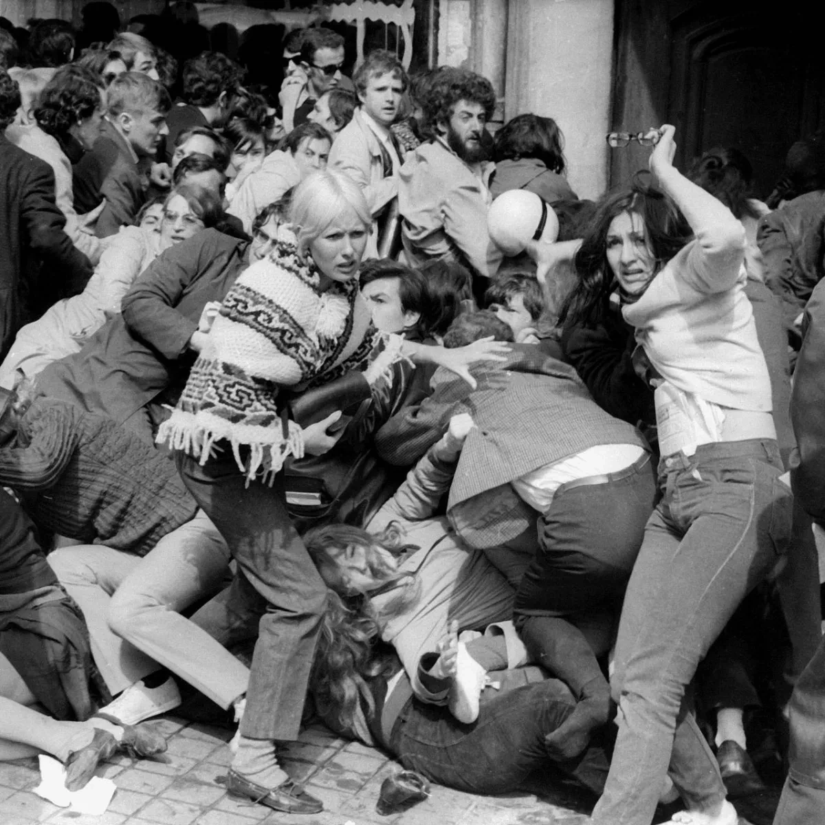 French rebellion inside NATO Review by Teymur Atayev