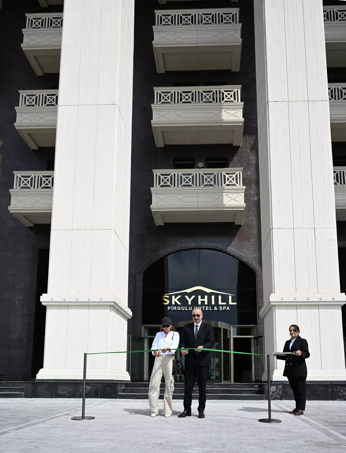 Azerbaijani leader, first lady attend Pirgulu Park hotel opening in Shamakhi PHOTO / UPDATED