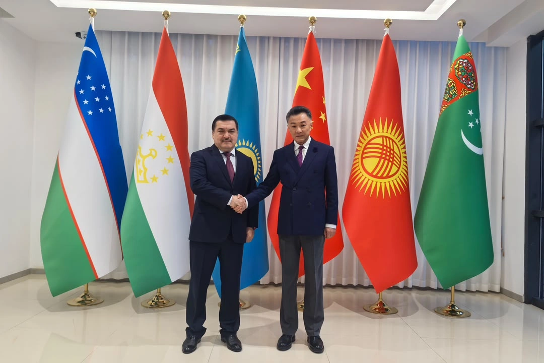 Tajikistan, China discuss preparations for upcoming ministerial meetings