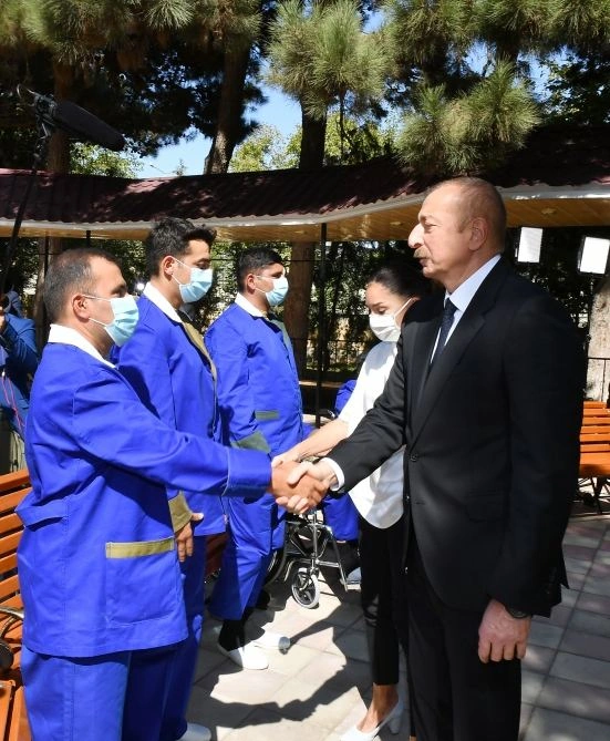 Chronicles of Victory (September 30, 2020): President Ilham Aliyev, First Vice President Mehriban Aliyeva meet with wounded servicemen undergoing treatment at Central Military Clinical Hospital of Defense Ministry (PHOTO/VIDEO)