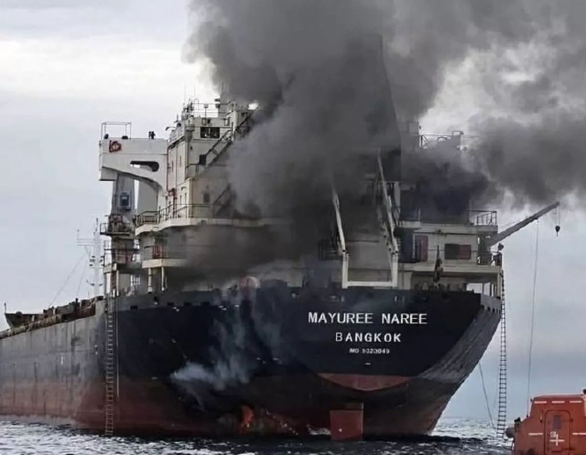 Damaged Thai cargo ship runs aground near Iran’s Qeshm Island