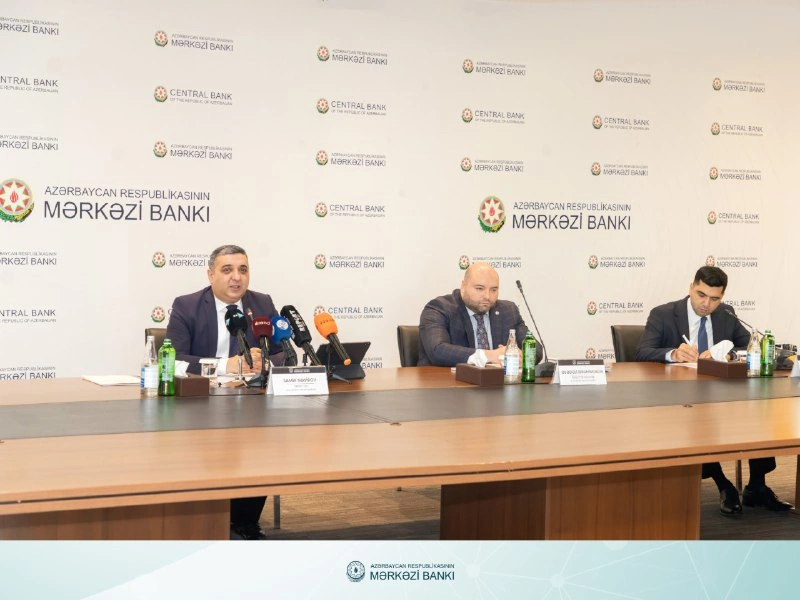 Azerbaijani Central Bank hosts media briefing on balance of payments (PHOTO)