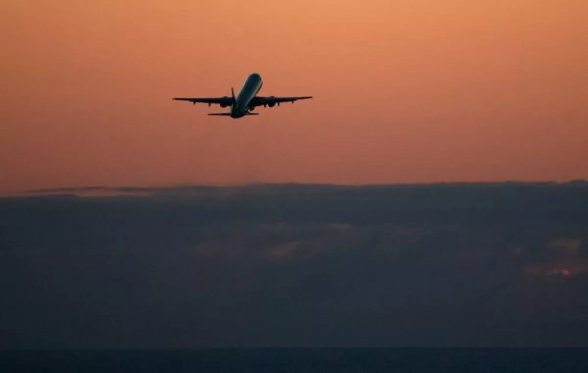 Russia lifts flight restrictions to UAE and over Iranian airspace