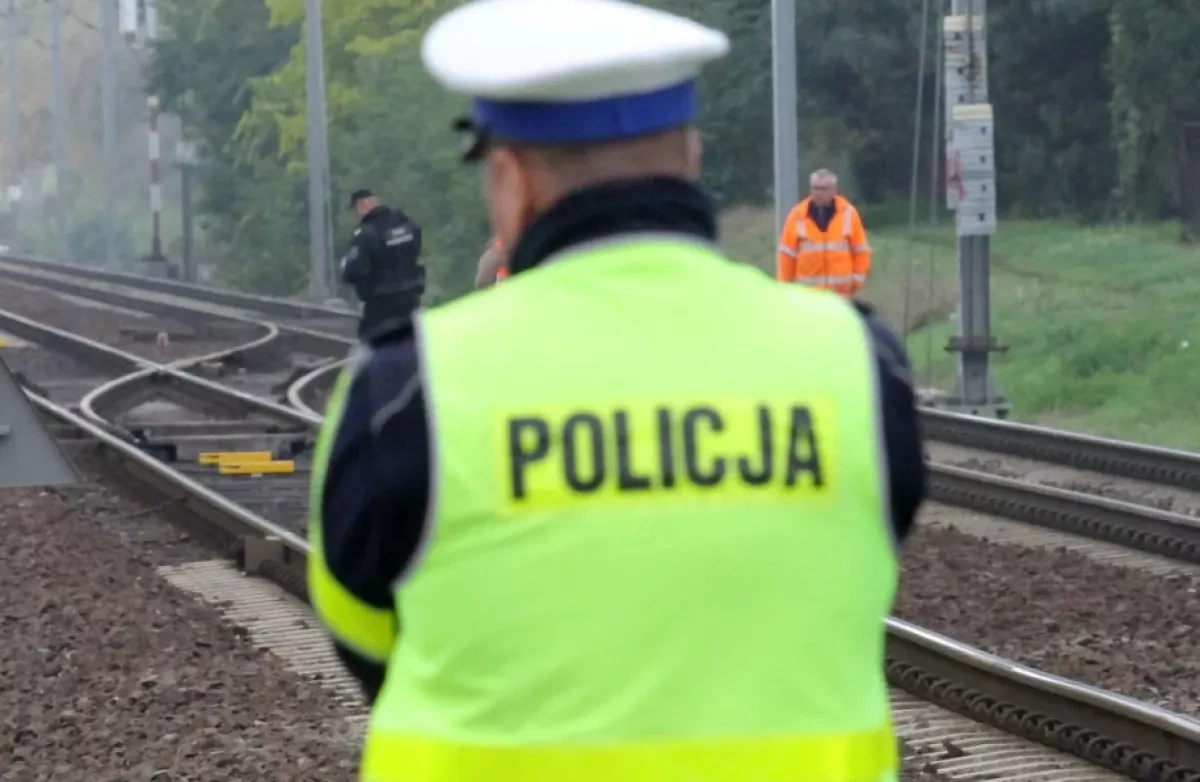 Poland detains Moldovan citizen for stopping oil train