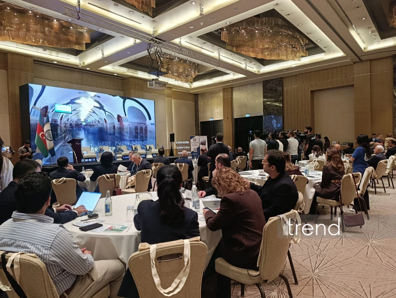 Baku hosts international conference on sustainable urban development (PHOTO)